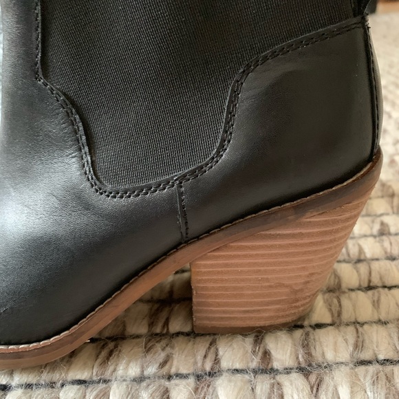 Aldo black 38.5 ankle boots - Picture 4 of 5